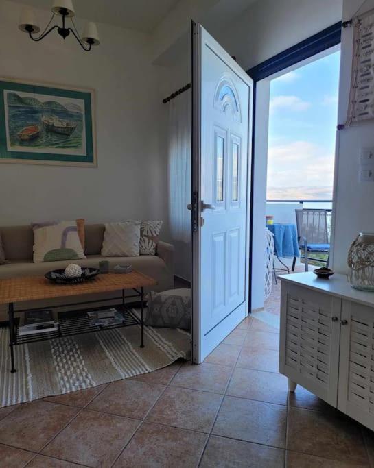 Ocean Vista Retreat Villa Skala Polichnitou Eksteriør bilde
