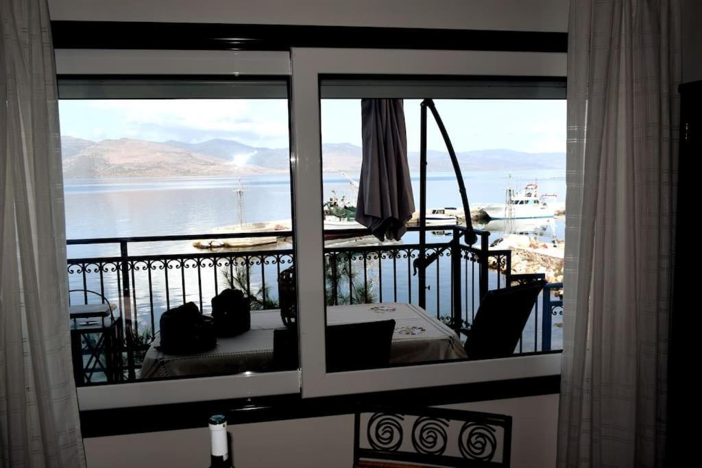 Ocean Vista Retreat Villa Skala Polichnitou Eksteriør bilde